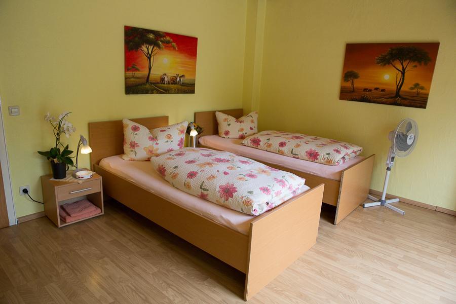 Hotel Zur Bruecke Крефельд Экстерьер фото